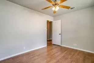 1413 Phillips St, Cleburne, TX 76033 - Photo 30