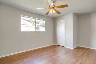1413 Phillips Street, Cleburne, TX 76033 - Photo 28