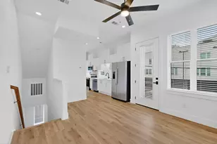 2230 Shea Rd, Dallas, TX 75235 - Photo 1
