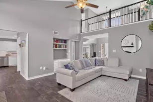 261 Magnolia Dr, Coppell, TX 75019 - Photo 6