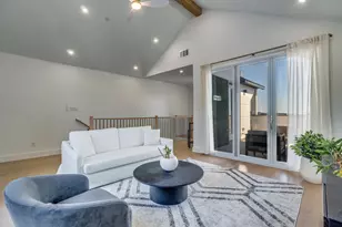 708 W 10th St, Dallas, TX 75208 - Photo 6