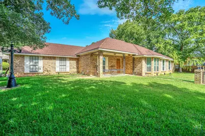 5404 Dana Point Drive, Arlington, TX 76017 - Photo 1