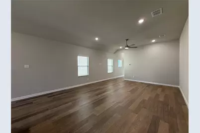 1004 Knox River Drive, Princeton, TX 75071 - Photo 12