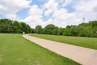 2325 Overland Lane, Arlington, TX 76014 - Photo 4