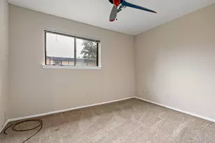 2325 Overland Ln, Arlington, TX 76014 - Photo 12