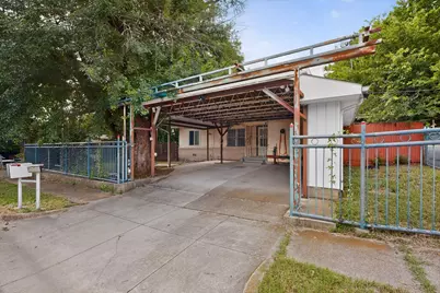 3400 Avenue C, Fort Worth, TX 76105 - Photo 2