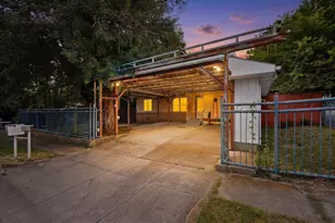 3400 Avenue C, Fort Worth, TX 76105 - Photo 1