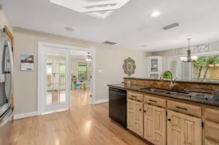 709 Chaffee Ct, Arlington, TX 76006 - Photo 16