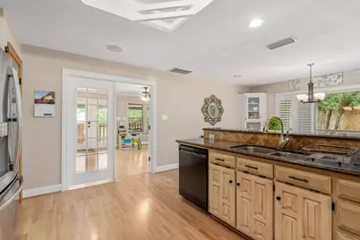 709 Chaffee Court, Arlington, TX 76006 - Photo 18