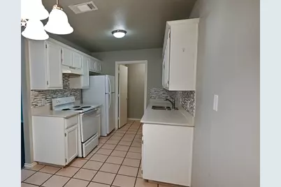 510 N Sewell Drive #A, Decatur, TX 76234 - Photo 6