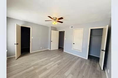 60 W Washington Street #211, Paris, TX 75460 - Photo 1