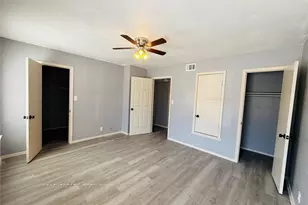 60 W Washington St, Paris, TX 75460 - Photo 1