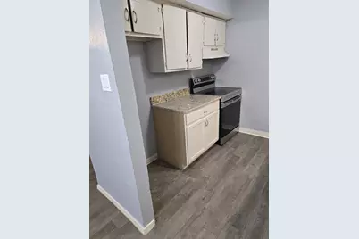 60 W Washington Street #211, Paris, TX 75460 - Photo 4