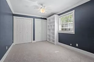 1705 Manchester Dr, Arlington, TX 76012 - Photo 16