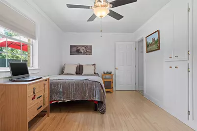 1705 Manchester Drive, Arlington, TX 76012 - Photo 18