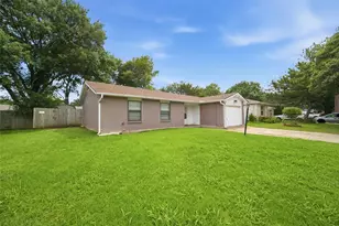 1606 Natches Dr, Arlington, TX 76014 - Photo 2