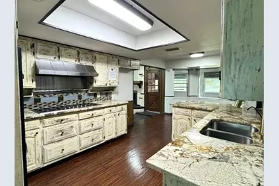 413 N Trail Street, Crowley, TX 76036 - Photo 2
