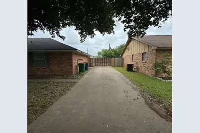 413 N Trail Street, Crowley, TX 76036 - Photo 4