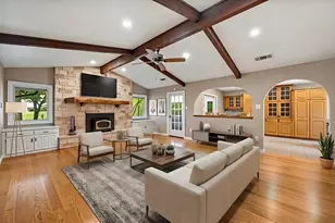 1328 Bear Creek Rd, Cedar Hill, TX 75104 - Photo 2