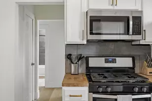 2626 May St, Fort Worth, TX 76110 - Photo 8
