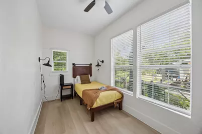 2626 May Street, Fort Worth, TX 76110 - Photo 12
