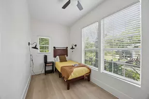 2626 May St, Fort Worth, TX 76110 - Photo 12