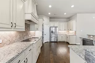 421 Summer Grove Dr, Midlothian, TX 76065 - Photo 4