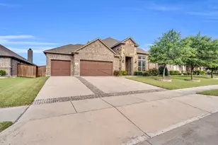 421 Summer Grove Dr, Midlothian, TX 76065 - Photo 2