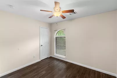 1121 Sam Houston Drive, Garland, TX 75042 - Photo 18