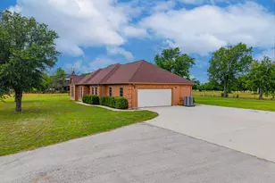 483 Christy Kay Ln, Rhome, TX 76078 - Photo 36