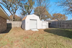 941 Maple St, Howe, TX 75459 - Photo 32