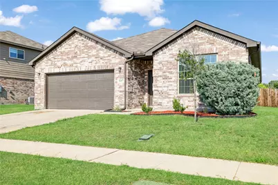 1217 Benwick Drive, Van Alstyne, TX 75495 - Photo 2