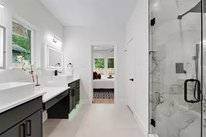 2312 Stoneman Street, Dallas, TX 75215 - Photo 14