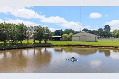 8111 Russell Curry Road, Arlington, TX 76001 - Photo 10