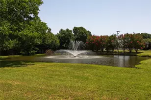 8111 Russell Curry Rd, Arlington, TX 76001 - Photo 40
