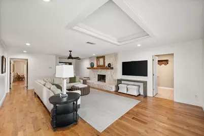 8111 Russell Curry Road, Arlington, TX 76001 - Photo 20