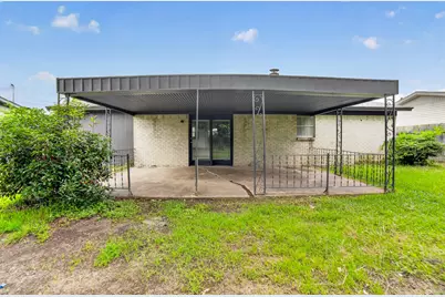 15131 Oakwood Lane, Balch Springs, TX 75180 - Photo 2