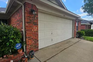 2417 Ensenada Ln, Fort Worth, TX 76108 - Photo 4