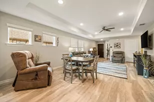 7612 Rampart Dr, Little Elm, TX 76227 - Photo 16
