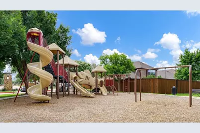 2512 Stone Meadows Drive, Little Elm, TX 75068 - Photo 28