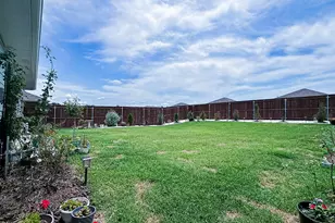 702 Sunlight Loop, Princeton, TX 75407 - Photo 32