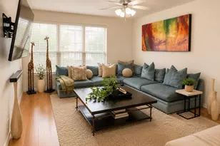 7856 Liverpool Ln, Irving, TX 75063 - Photo 1
