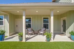 108 Cardinal Woods Ct, Granbury, TX 76049 - Photo 2