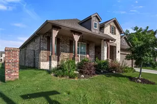 7224 Fallen Crest Ln, Arlington, TX 76001 - Photo 2