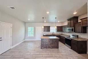 4709 Henry St, Greenville, TX 75401 - Photo 2