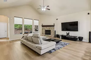 302 Phillips Ct, Fate, TX 75087 - Photo 14