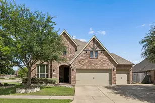 302 Phillips Ct, Fate, TX 75087 - Photo 2