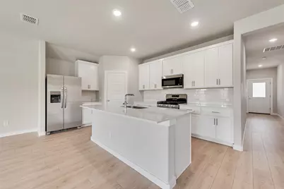 704 Summerberry Drive, McKinney, TX 75071 - Photo 6