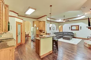 144 Overton Ridge Cir, Weatherford, TX 76088 - Photo 14