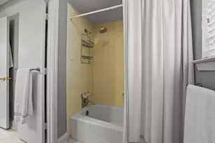 1925 Country Club Dr, Plano, TX 75074 - Photo 32